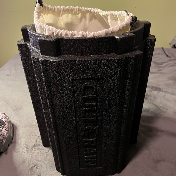 Cult&Rain Atlas NFT. New in the original box 10.5 size shoes. Never been worn. - Picture 2 of 6